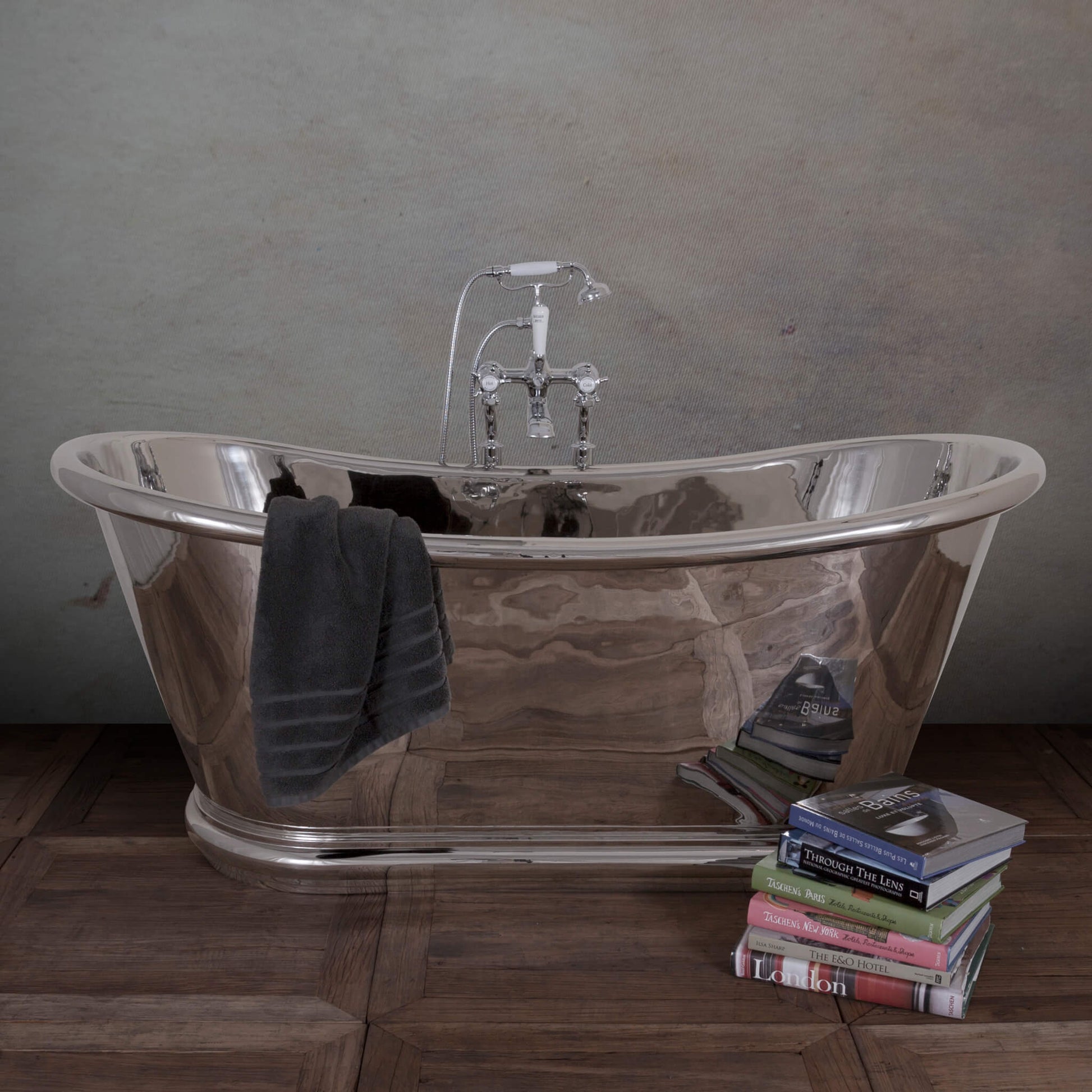 Hurlingham Bathtubs Nickel Bulle